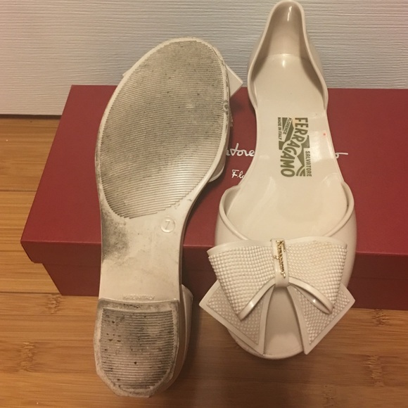 Salvatore Ferragamo Flats - Picture 3 of 4