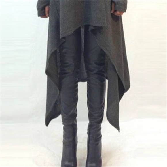 🔥 Brand new sweater - Picture 2 of 2