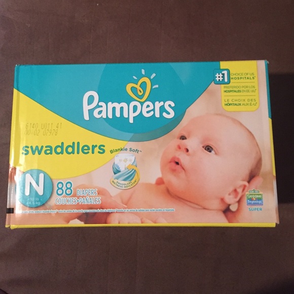 Pampers Swaddlers Newborn Diapers - 88