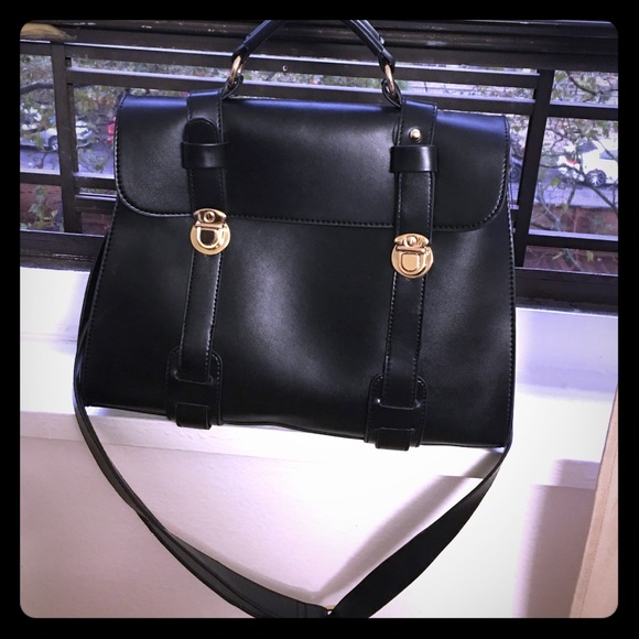 Black Purse.