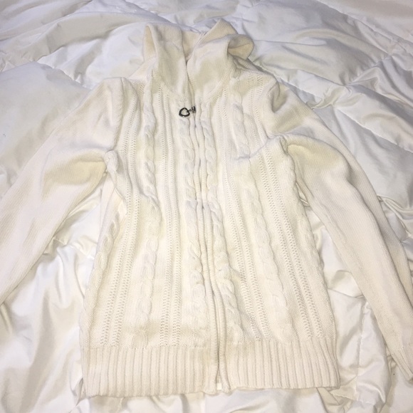 zip up sweater