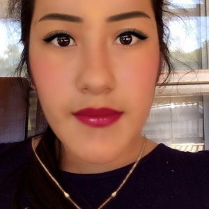 Meet your Posher, Melanie