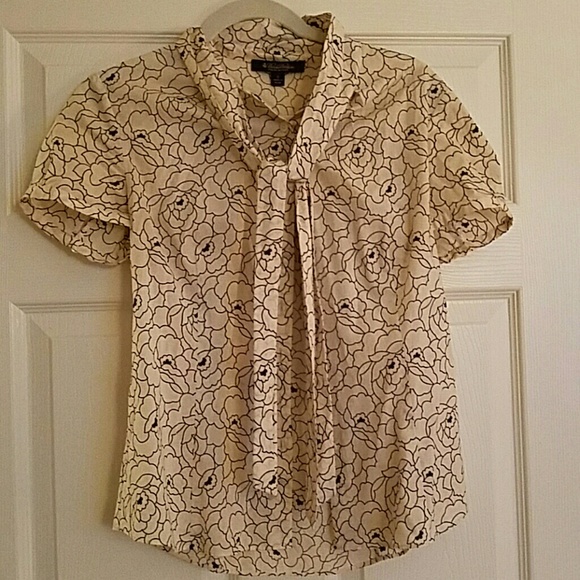 Beautiful Brooks Brothers black and cream blouse