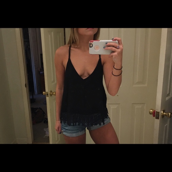 *Sold on Merc* Urban Outfitters Crochet Trim Top - Picture 4 of 4