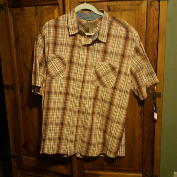 Short sleeve camp shirt