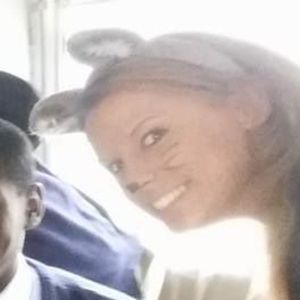 Meet your Posher, Linn