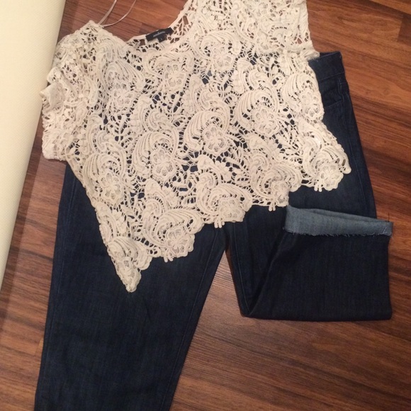 Off white/cream crochet top - Picture 2 of 2