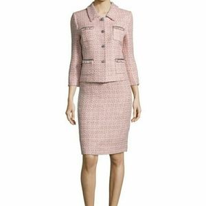 Chic Pink tweed skirt suit