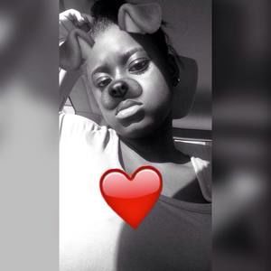 Meet your Posher, Niasha