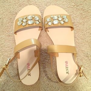 *SALE!* Rhinestone nude sandals! ✨