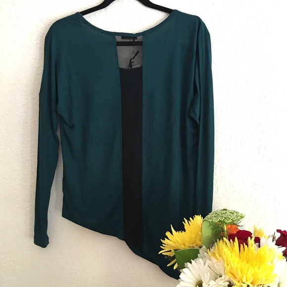 Asymmetric Sheer back DEX Top - Picture 2 of 4