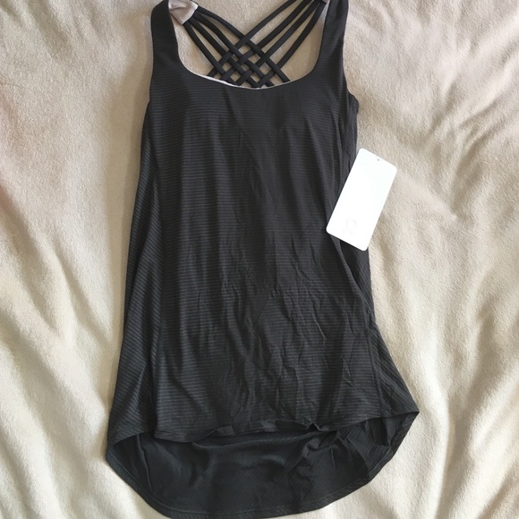 Lululemon Wild Tank in Dark Wren