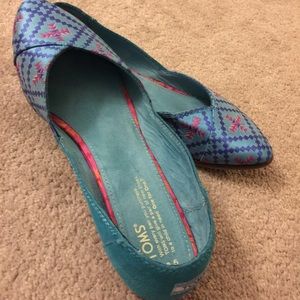 TOMS Jutti Metallic Embroidered Flats
