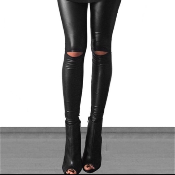 Faux Leather Ripped Knee Leggings 💯