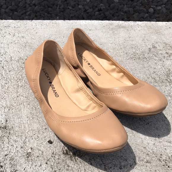 Sold. Lucky Brand Emmie Flats