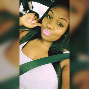 Meet your Posher, Rikkesha