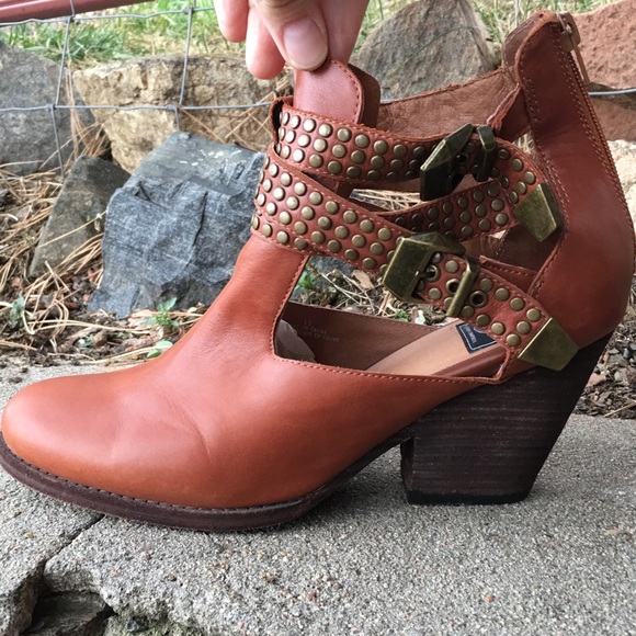 vintage jeffrey campbell shoes