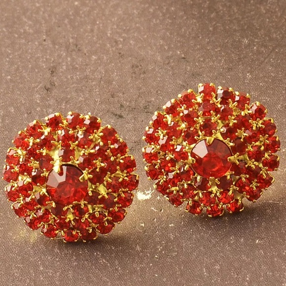 Beautiful Red Earrings - Picture 2 of 2