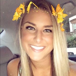 Meet your Posher, Robyn