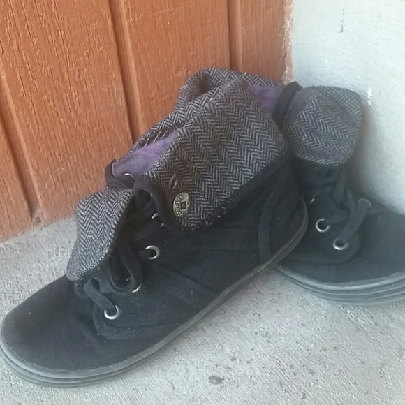 Fold-over Blowfish shoes