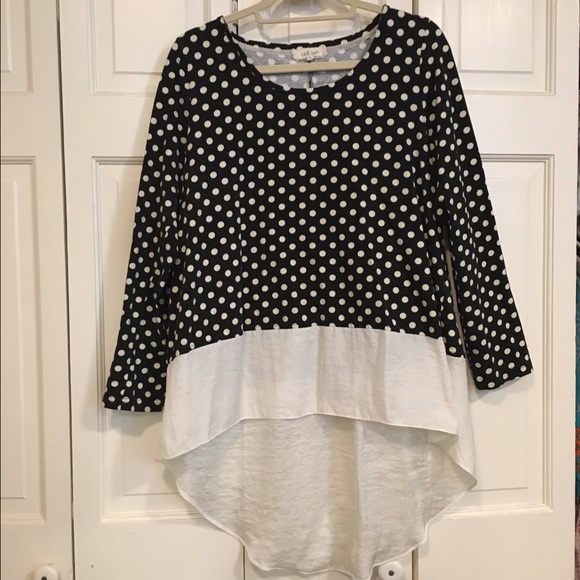Black polka dot top.