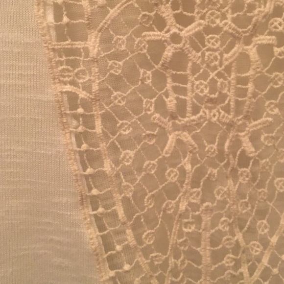 Open-Back Lace Top - Picture 3 of 3