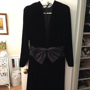 Dépèche black dress size 12