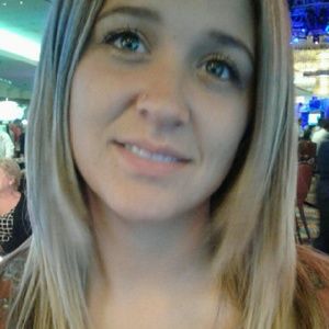 Meet your Posher, Kayla