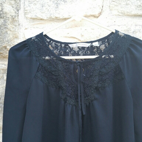 Black Lace Blouse - Picture 3 of 3