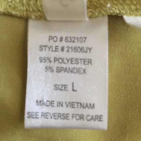 Tops - Picture 4 of 4