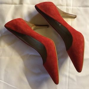 Steve maddens red pumps