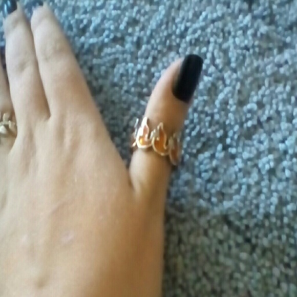 Fire ring - Picture 3 of 3