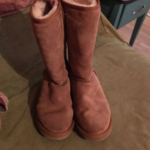 UGG boots size 7