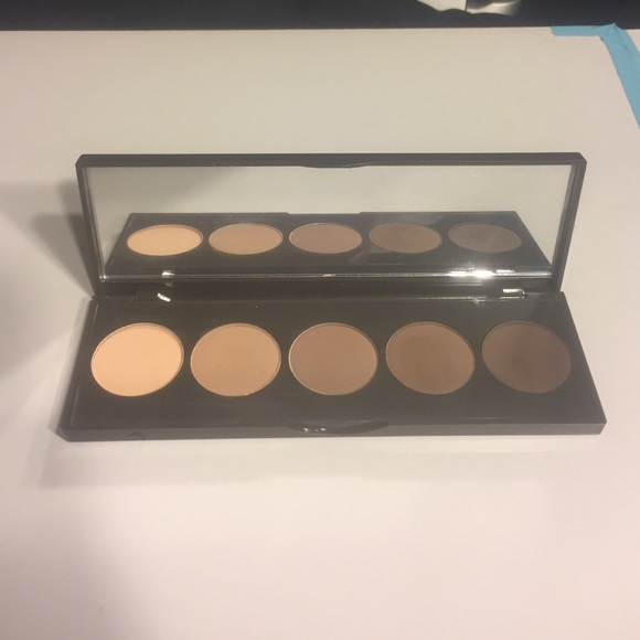 BECCA Ombré Nudes Eye Palette