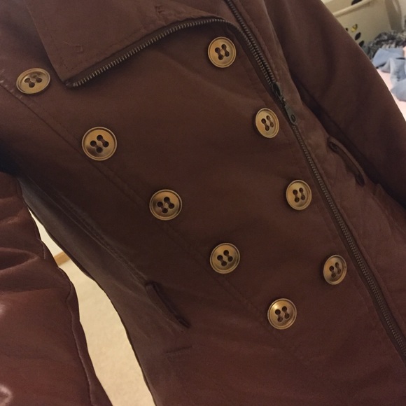 Leather jacket - Picture 3 of 4