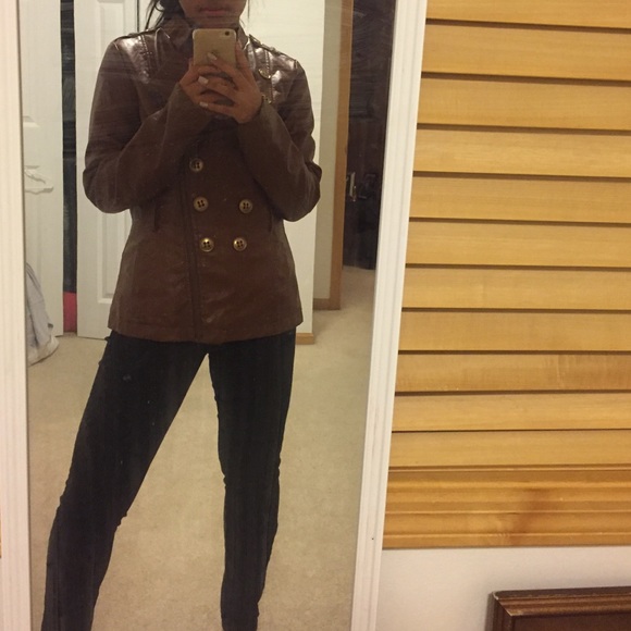 Leather jacket - Picture 4 of 4