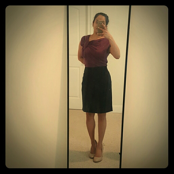 Simple purple work top