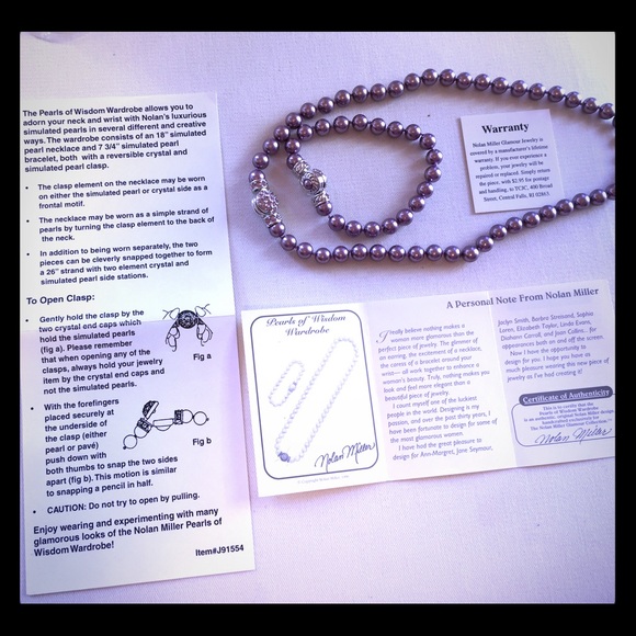 Glamour Pearl & Rhinestone Necklace & Bracelet Set