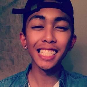 Meet your Posher, Mark-anthony