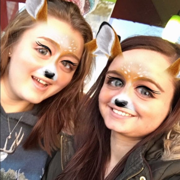 Meet your Posher, Katy - Picture 3 of 6