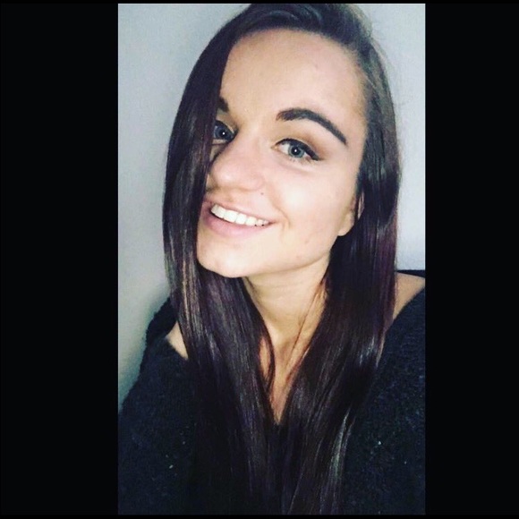 Meet your Posher, Katy - Picture 6 of 6