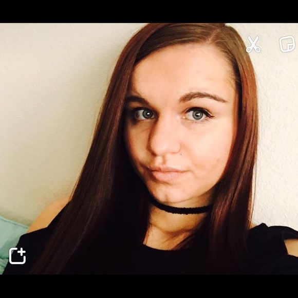 Meet your Posher, Katy - Picture 5 of 6