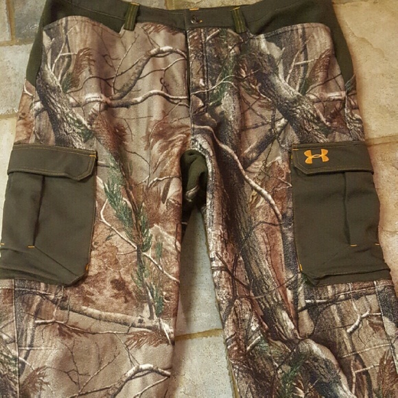Under Armour camoflauge pants