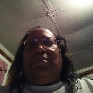 Meet your Posher, Evelyn