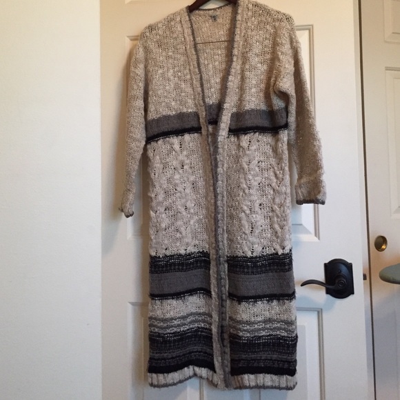 Long sweater in gray and black