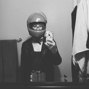 Meet your Posher, Roxanne