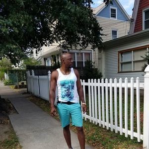 Meet your Posher, Claude