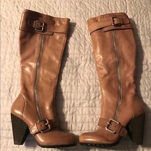 Tan high heel boots 6.5