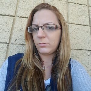 Meet your Posher, Deidre