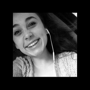 Meet your Posher, Kim